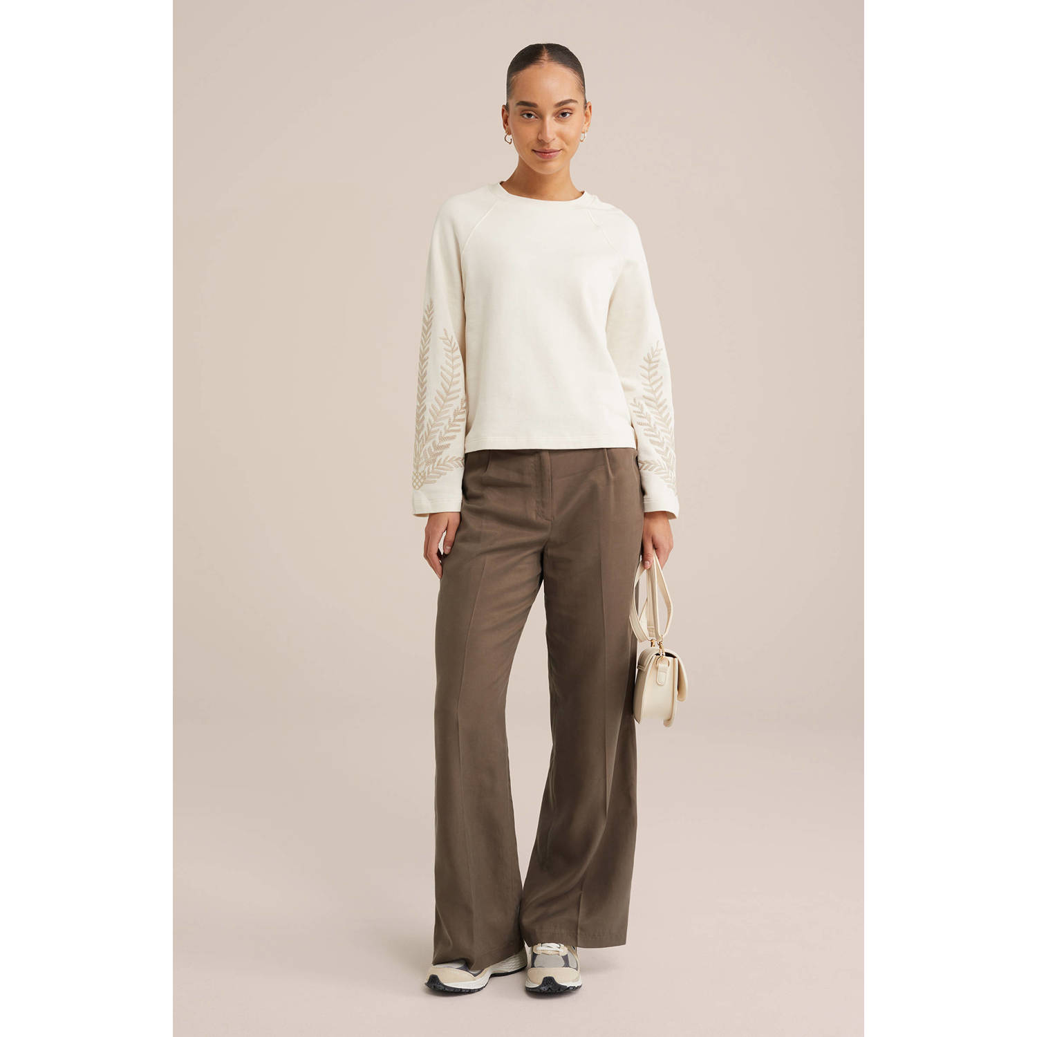 WE Fashion sweater beige