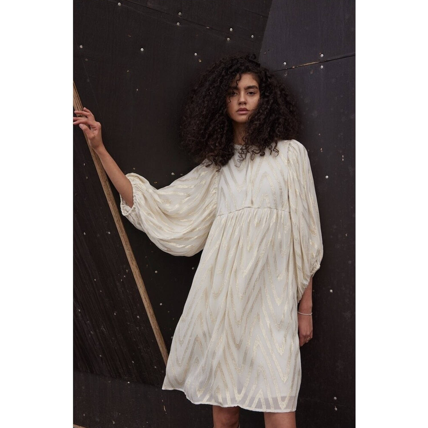 Bruuns Bazaar blousejurk met lurex beige