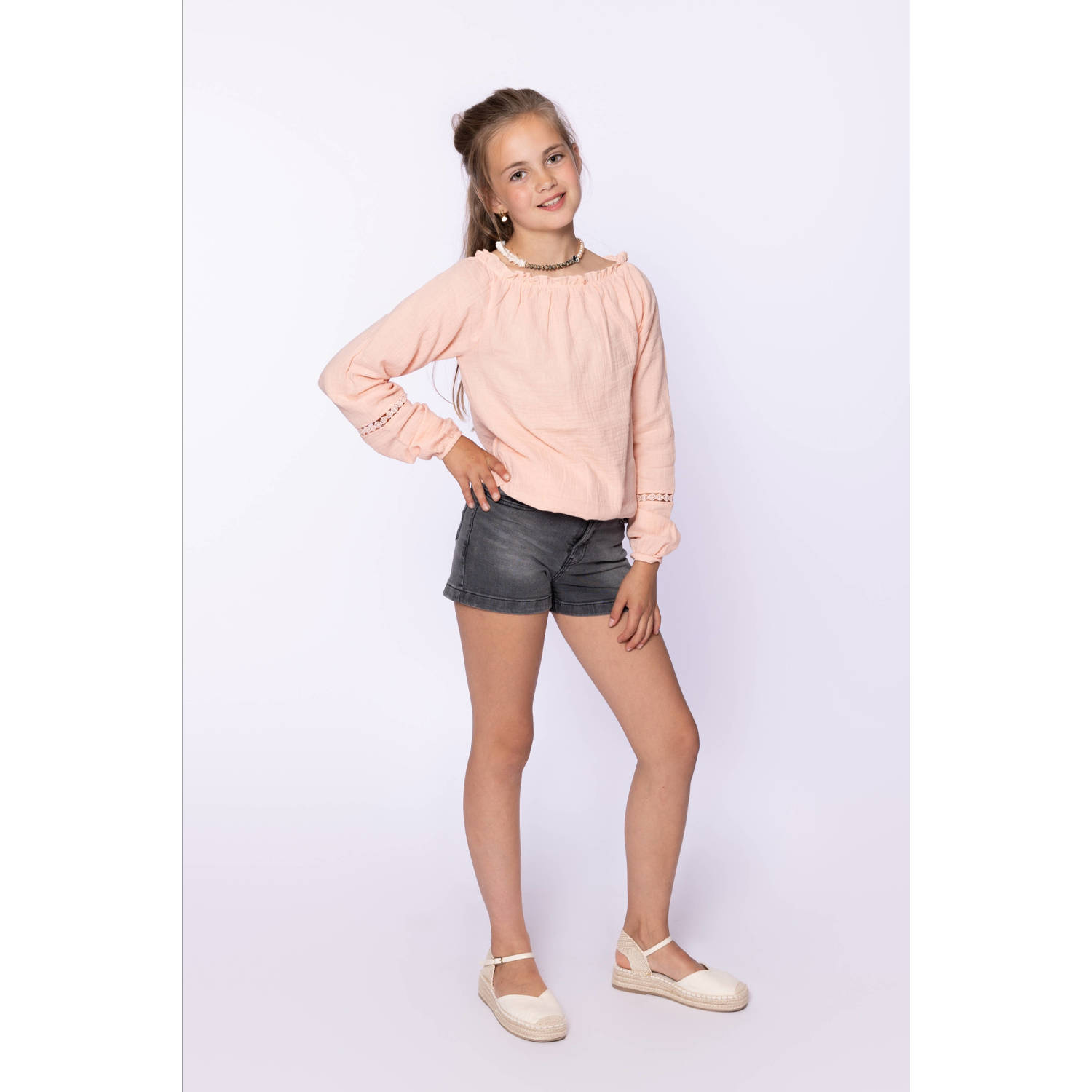 No Way Monday blouse lichtroze broderie