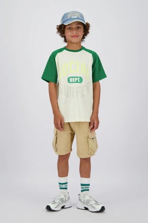 T-shirt wit