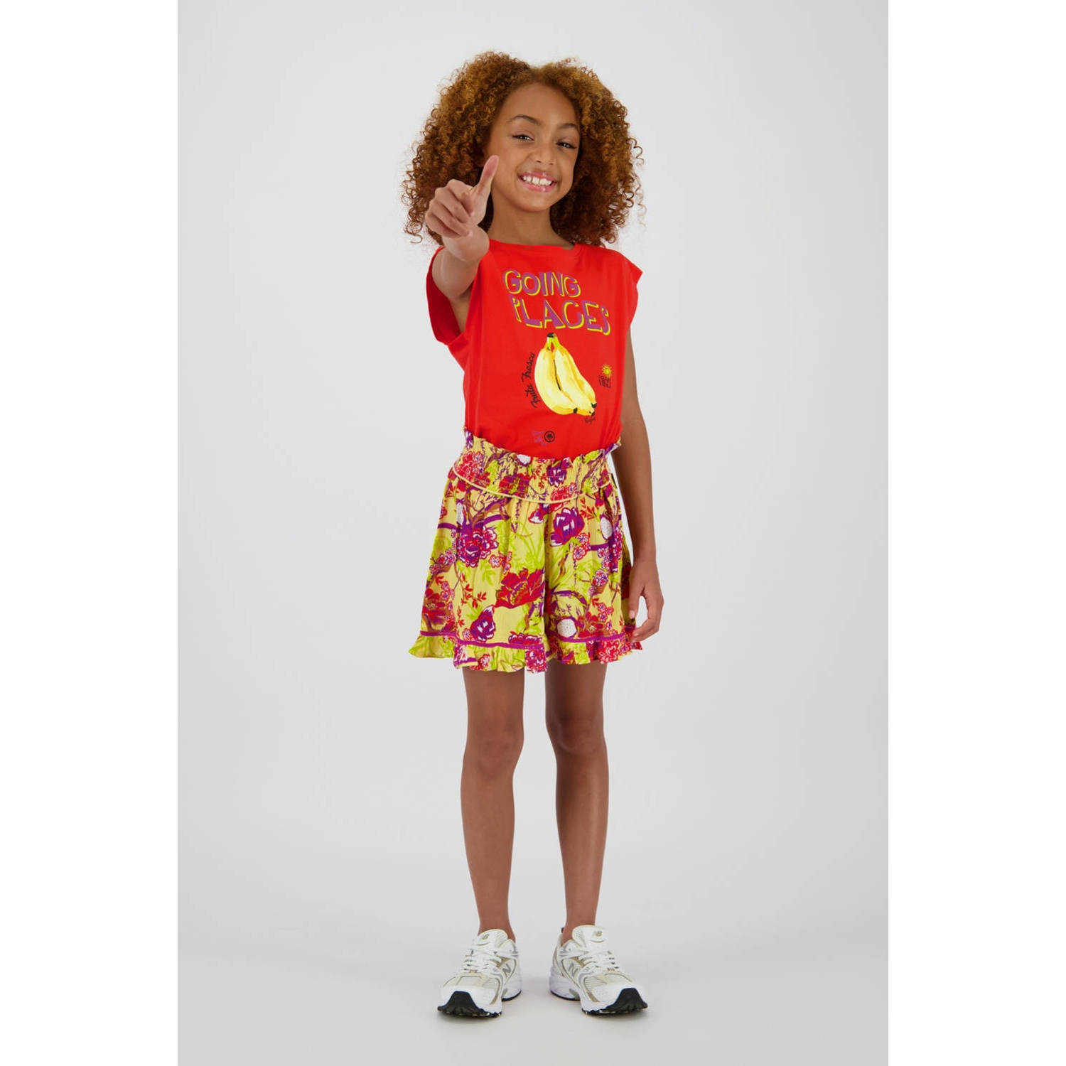 Vingino regular casual short geel