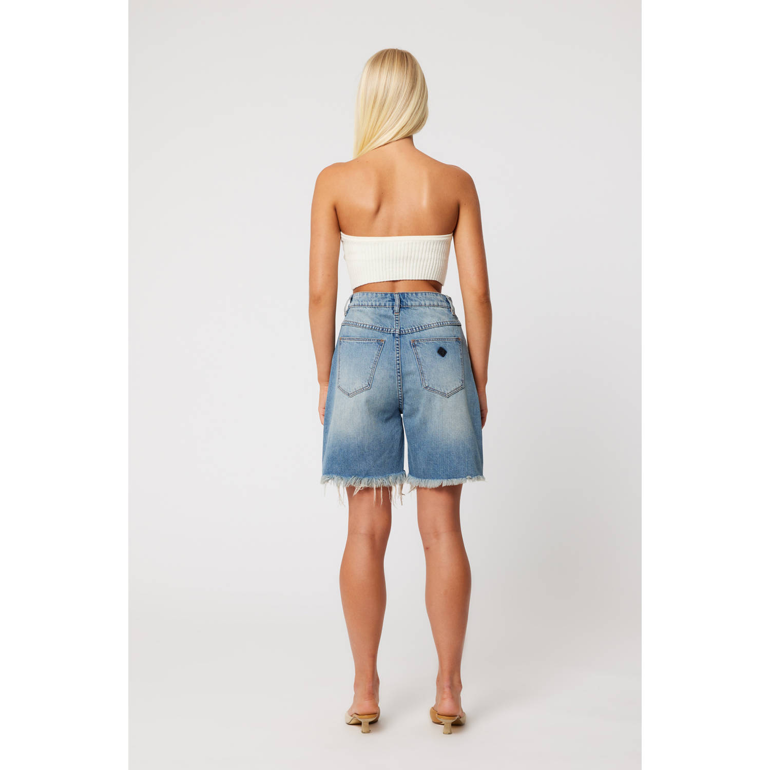 Abrand Jeans denim wide leg high waist short medium blue denim
