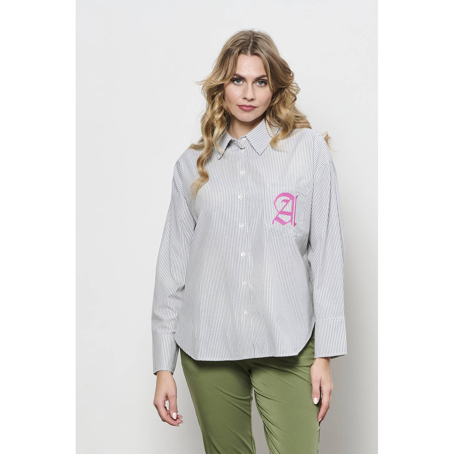 &Co Woman blouse lichtkaki