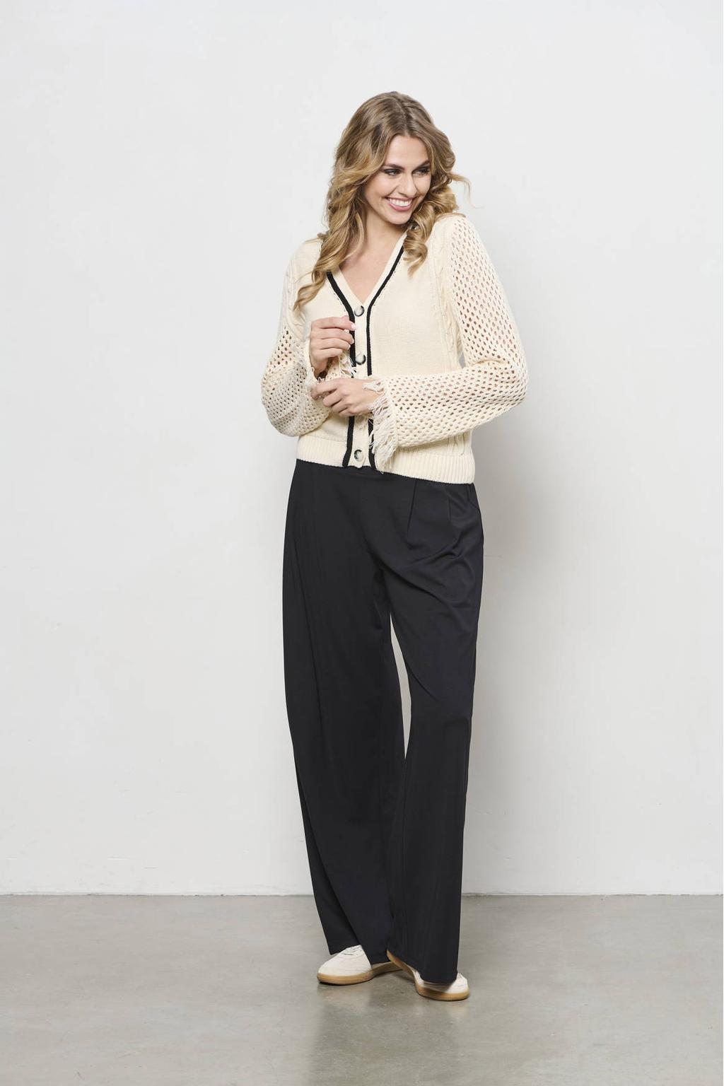 Zwarte dames &Co Woman straight regular waist pantalon van viscose met elastische tailleband en effen