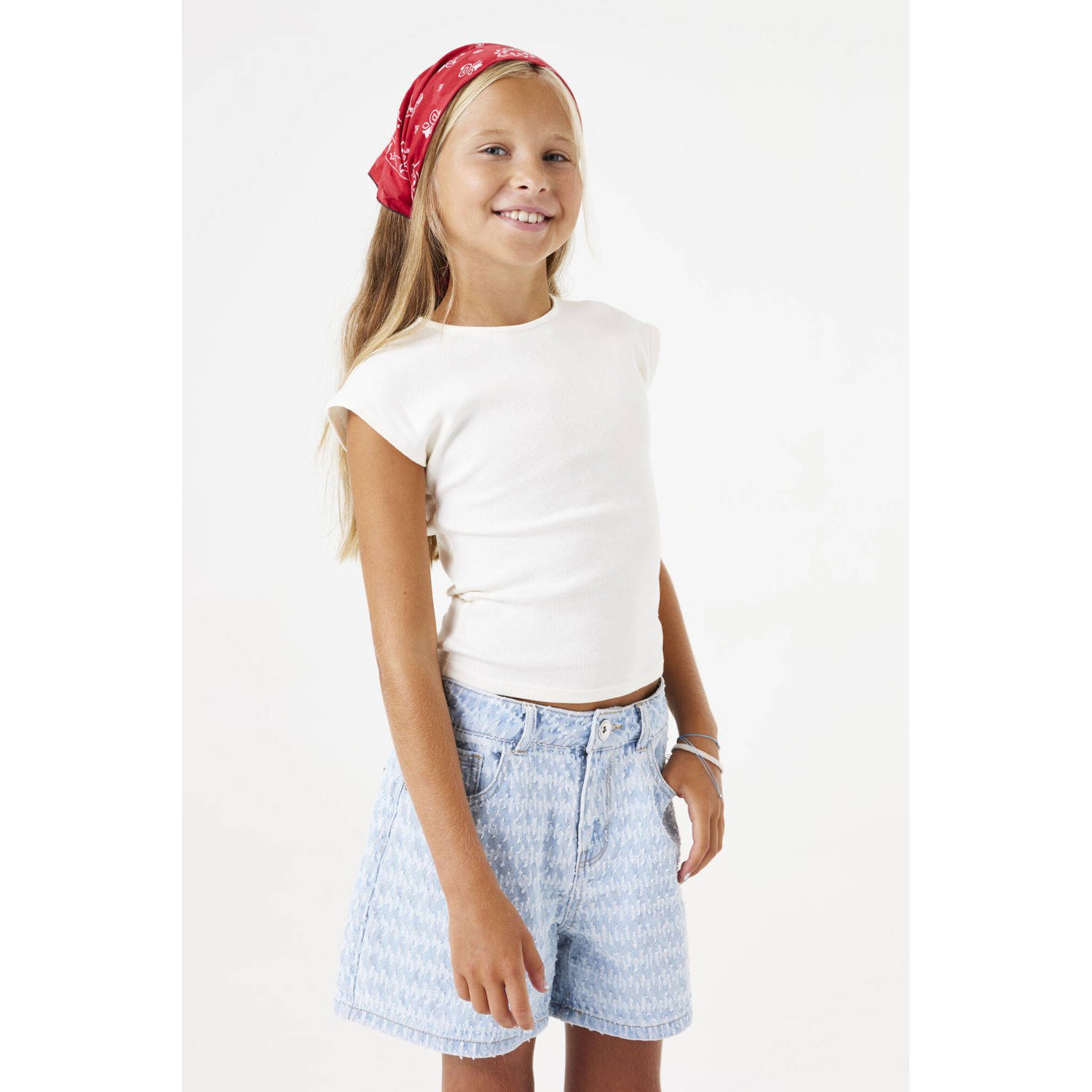 Garcia Korte jeans in destroyed-look met labeldetail