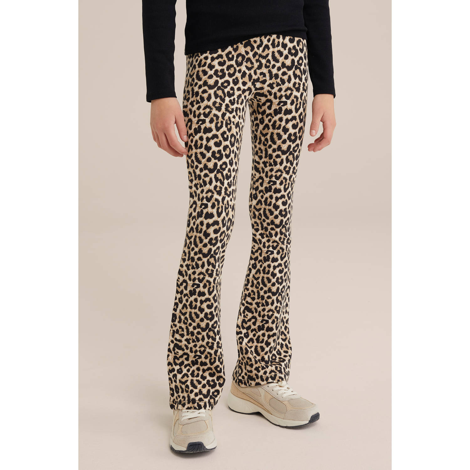 WE Fashion flared broek lichtbruin