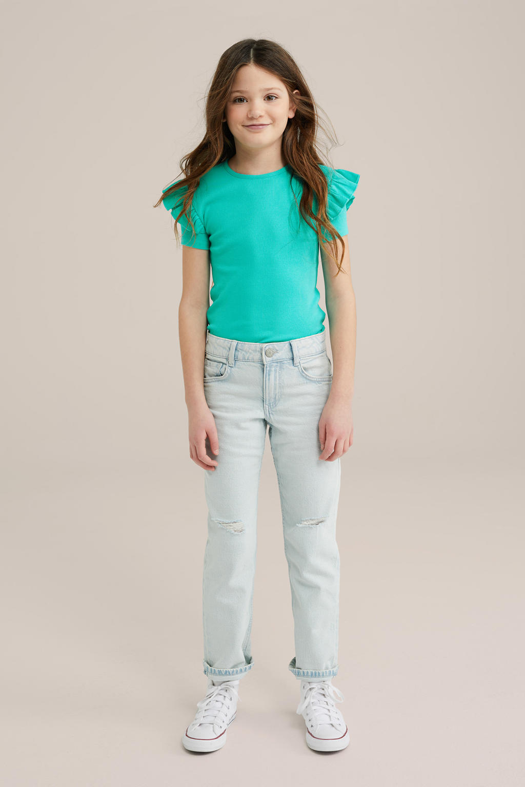 Blauwe meisjes WE Fashion T-shirt zeeblauw van stretchkatoen met effen, korte mouwen, ronde hals en ruches