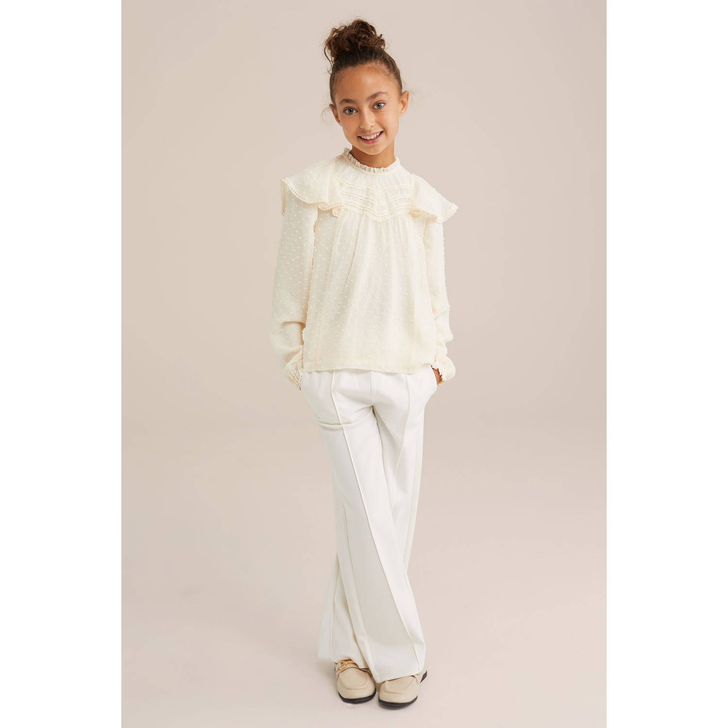 WE Fashion lange mouwen top met ruches ecru