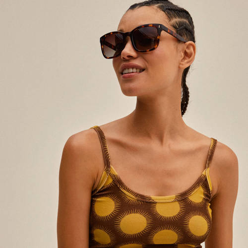 PILGRIM zonnebril Katya met tortoise print bruin afbeelding