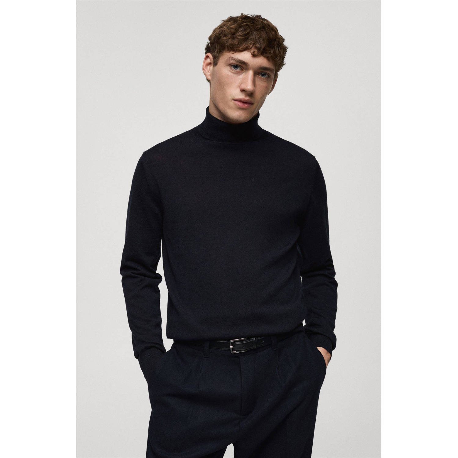 Mango Man coltrui fijn gebreid donkerblauw