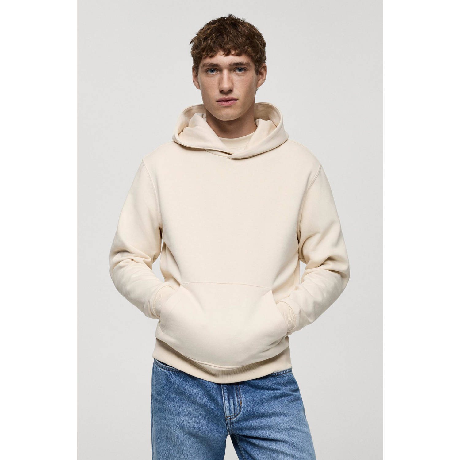 Mango Man hoodie ecru