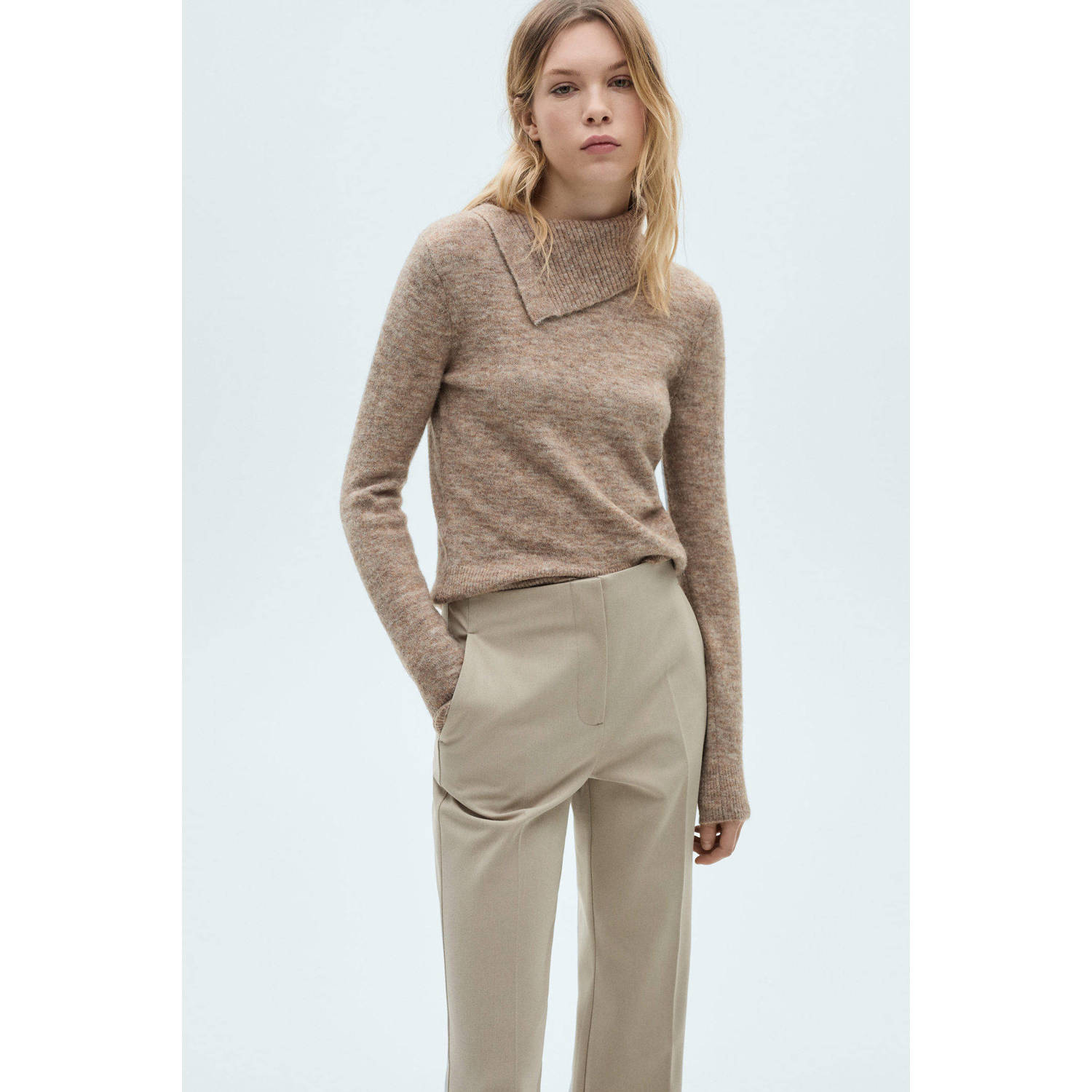 Mango flared regular waist broek beige