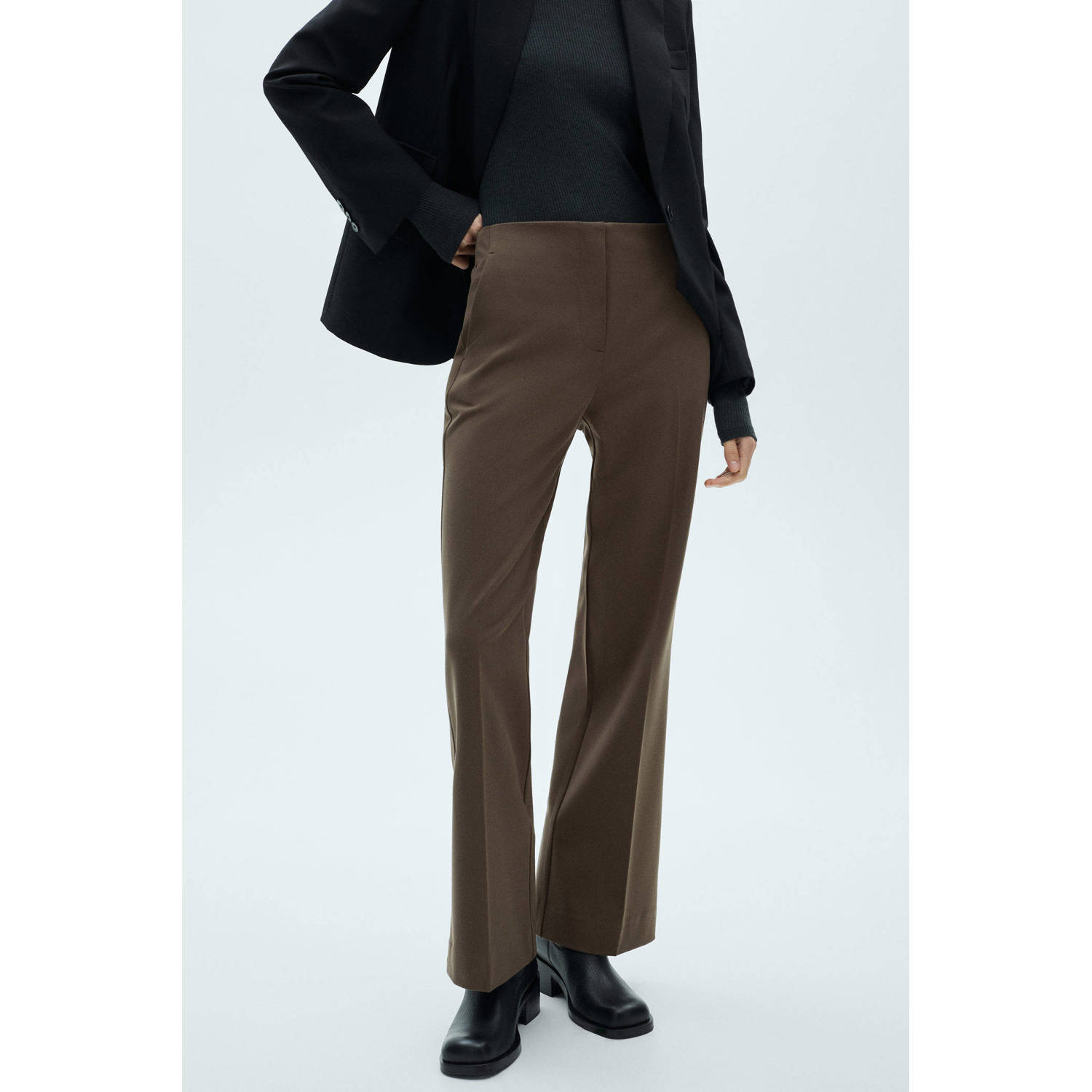 Mango flared regular waist broek kaki