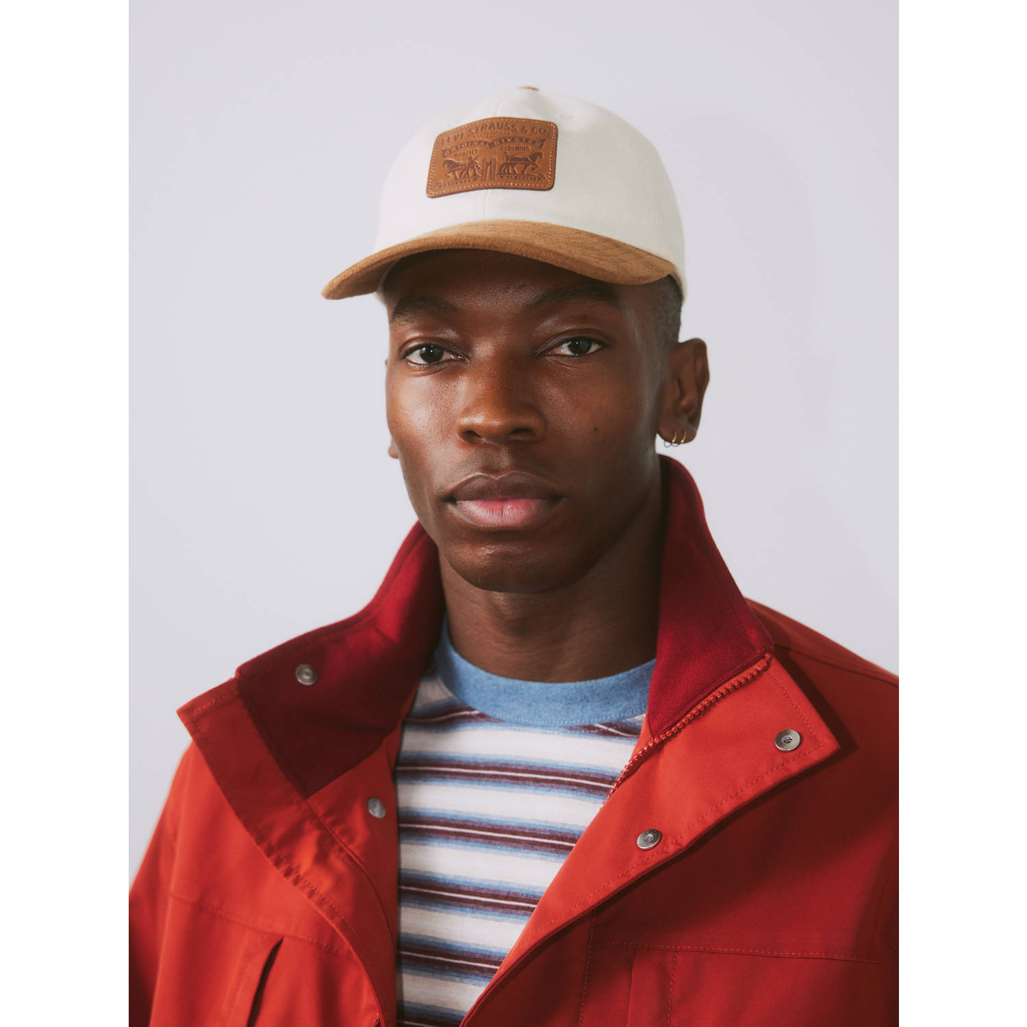 Levi's pet met logo beige