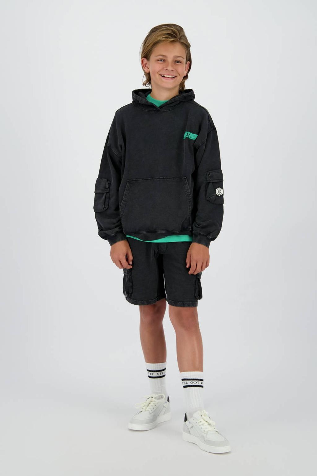Zwarte jongens Vingino x Daley hoodie van sweat materiaal met printopdruk, lange mouwen en capuchon