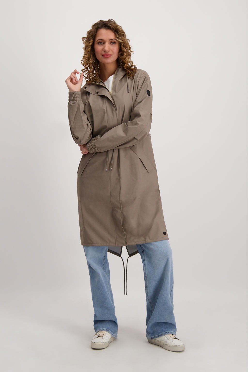 Zandkleurige dames Cars regenjas van polyester met effen, lange mouwen, capuchon en drukknoopsluiting