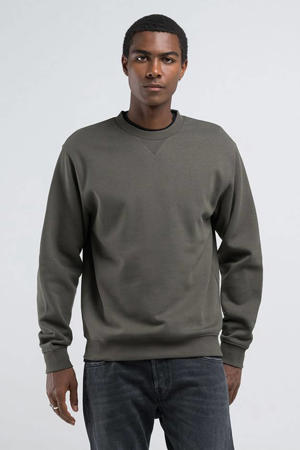 sweater kaki