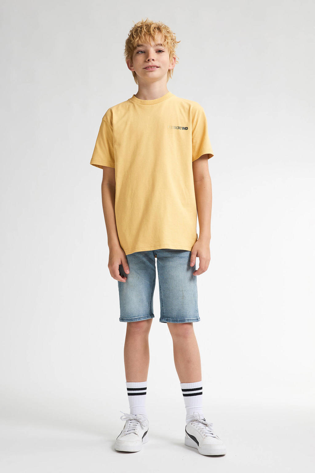 Gele jongens Petrol Industries T-shirt van katoen met backprint, korte mouwen en ronde hals