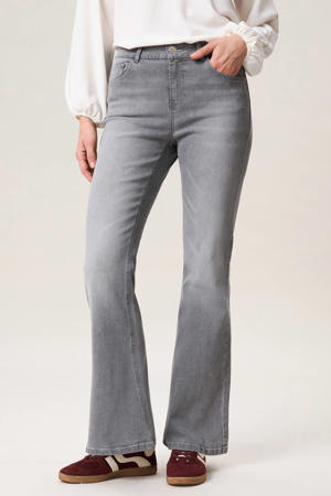 flared jeans grijs