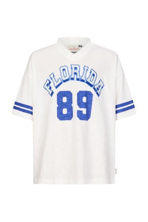 T-shirt wit