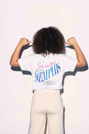 T-shirt wit