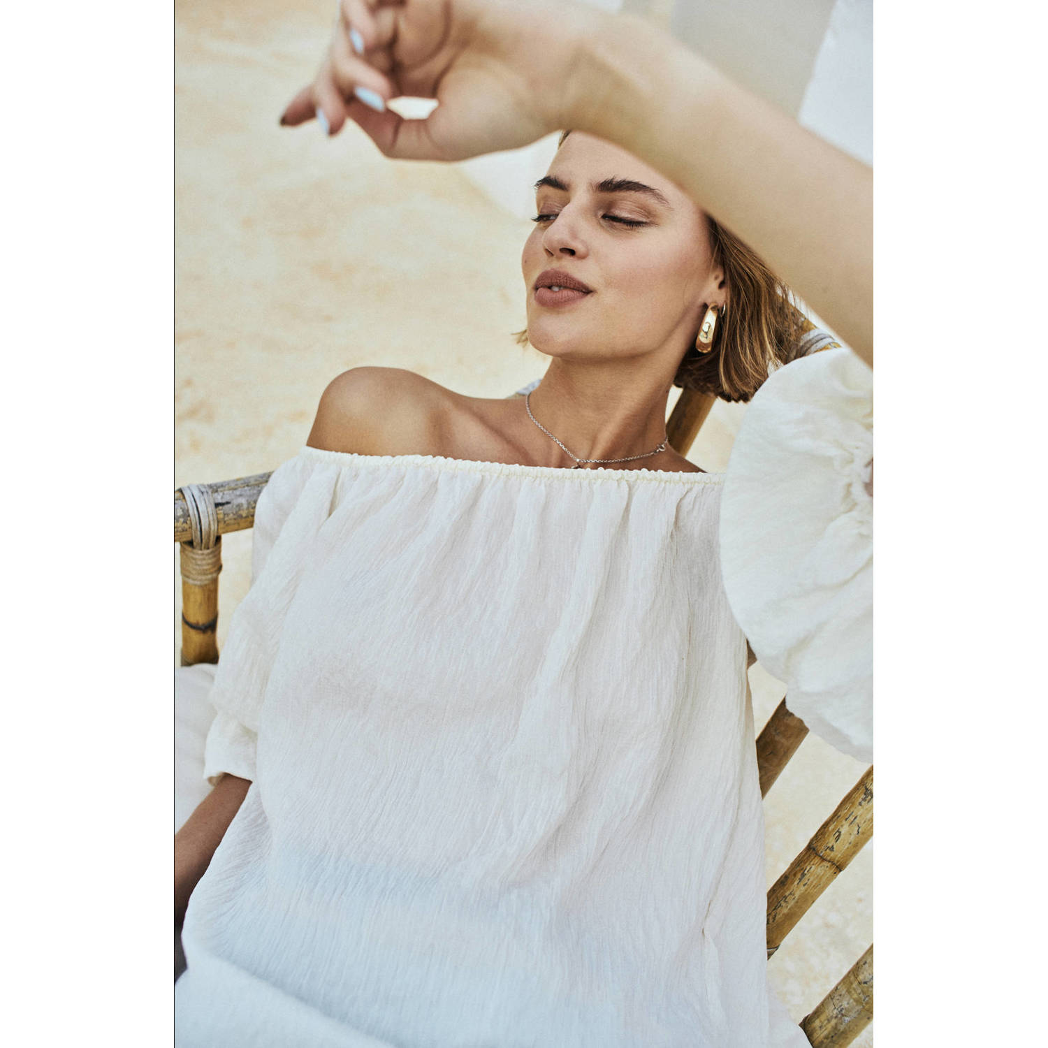 FREEQUENT off shoulder top ecru