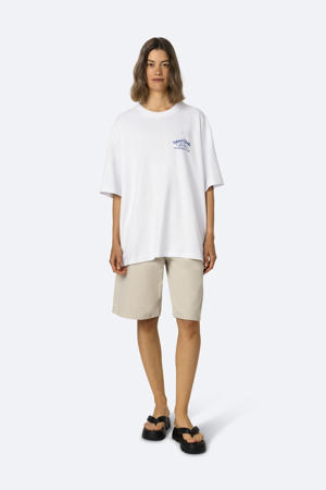 T-shirt wit