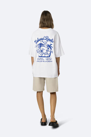 T-shirt wit