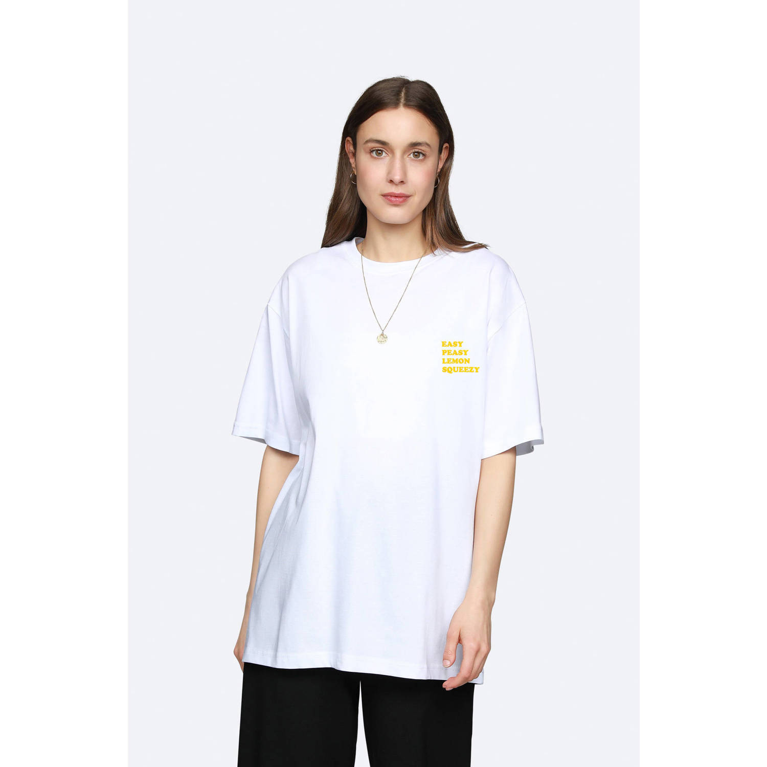 On Vacation Club T-shirt wit