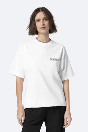 T-shirt wit