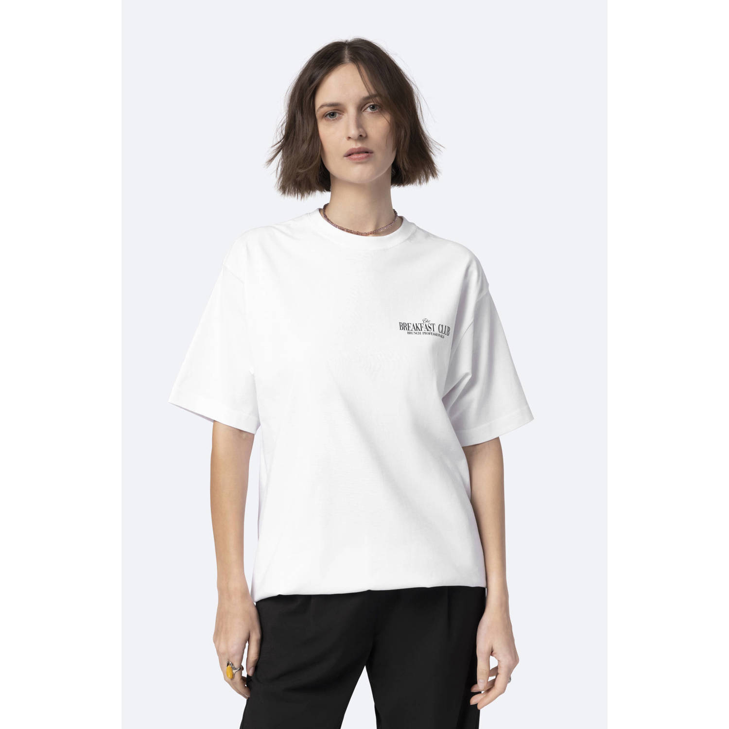 On Vacation Club T-shirt wit