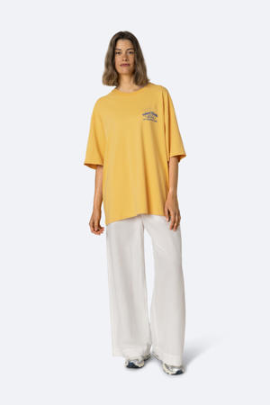 T-shirt geel