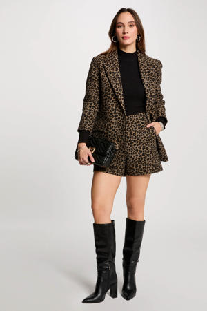 regular waist casual short bruin