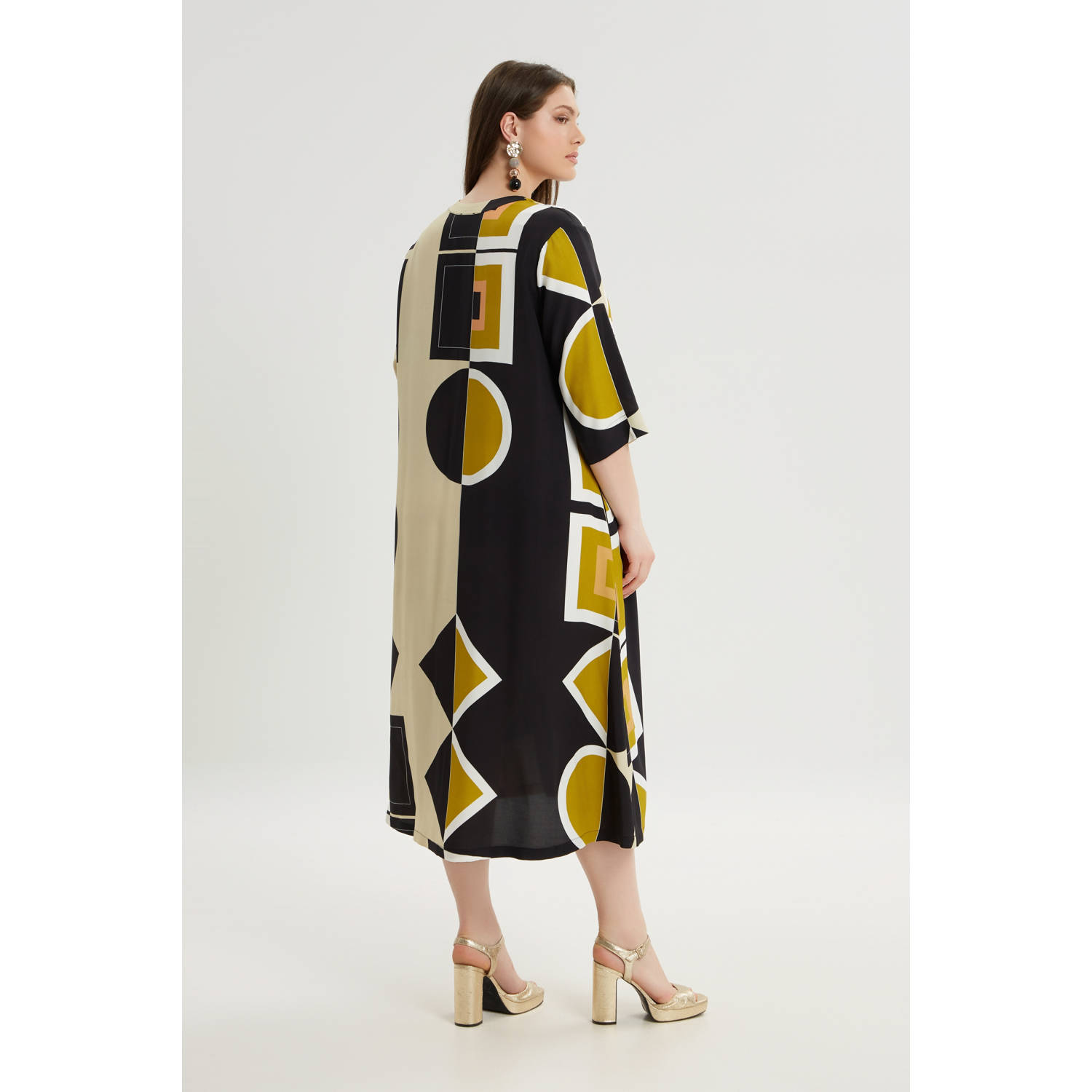 Mat Fashion A-lijn jurk zwart