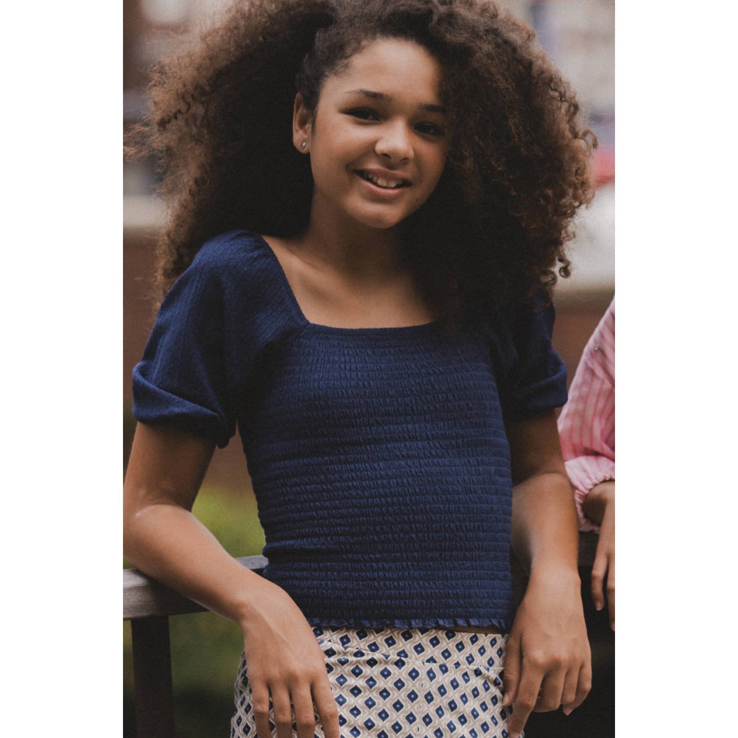 LOOXS 10sixteen off shoulder top donkerblauw