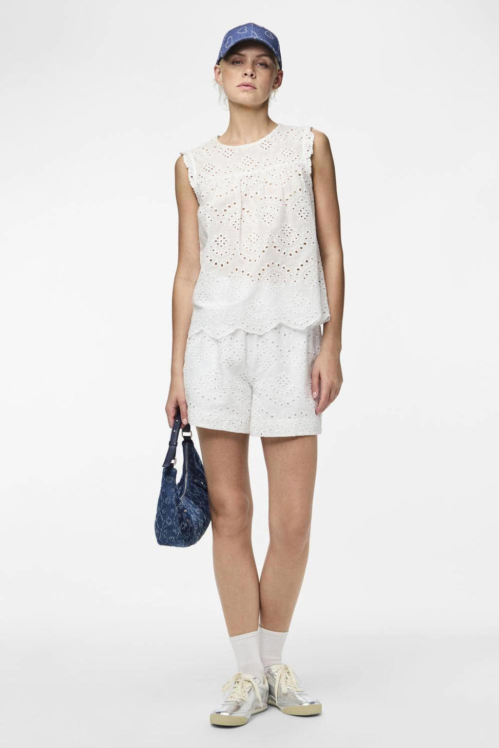 PIECES regular waist casual short wit broderie