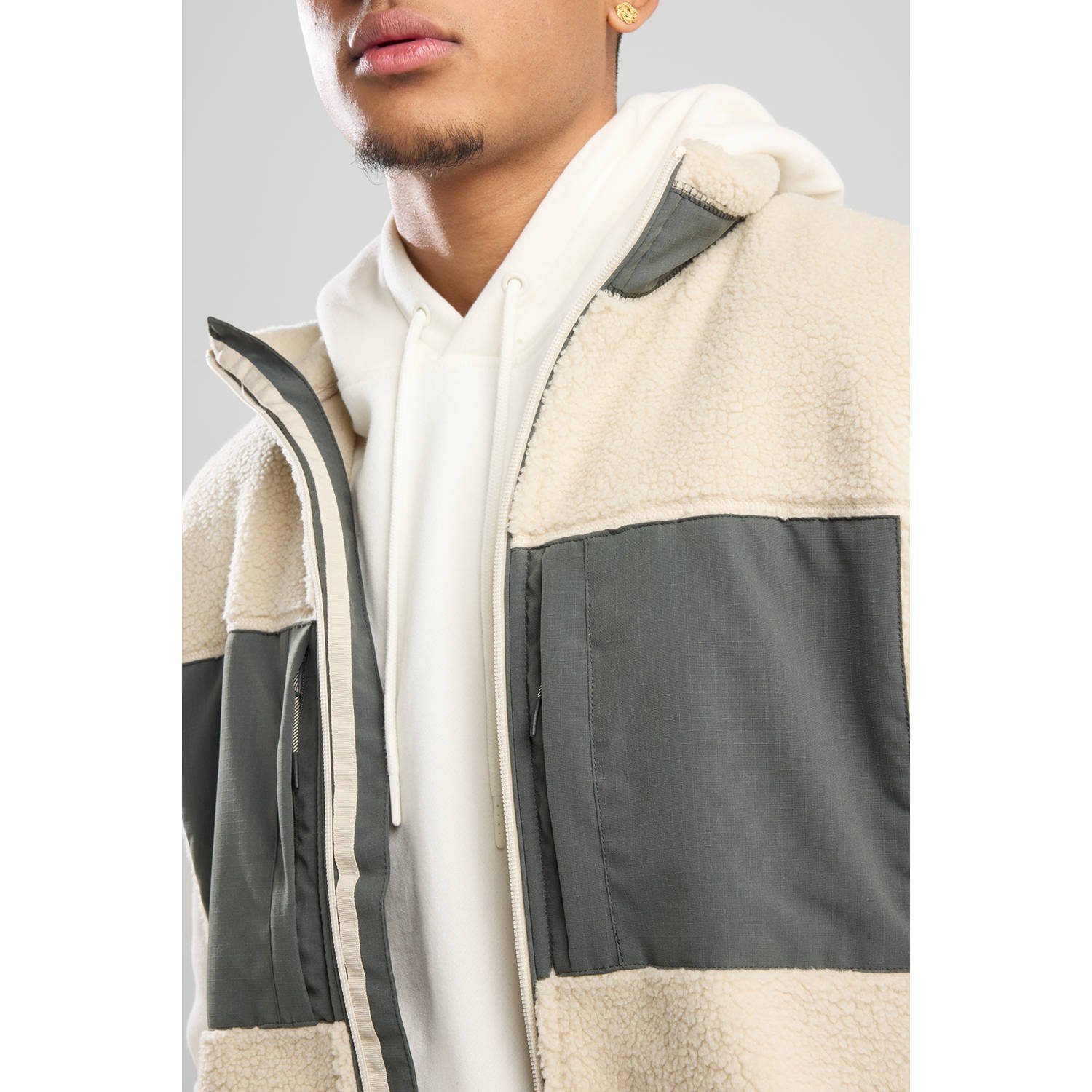 America Today bodywarmer ecru