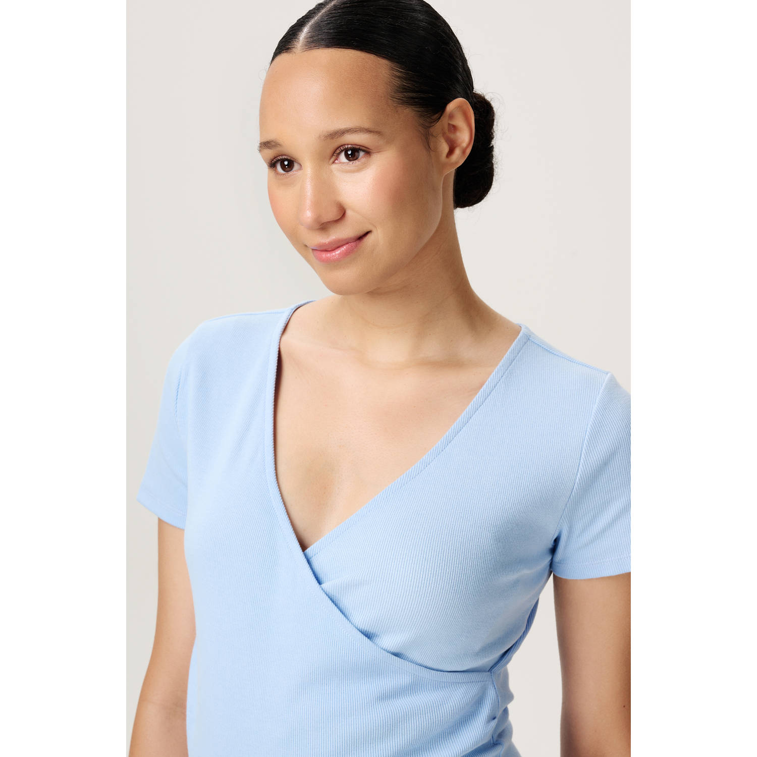 Noppies maternity zwangerschaps- en voedings top lichtblauw