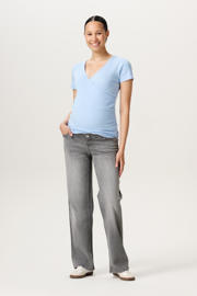 thumbnail: Lichtblauwe dames Noppies maternity zwangerschaps- en voedings top met korte mouwen, V-hals en overslag detail