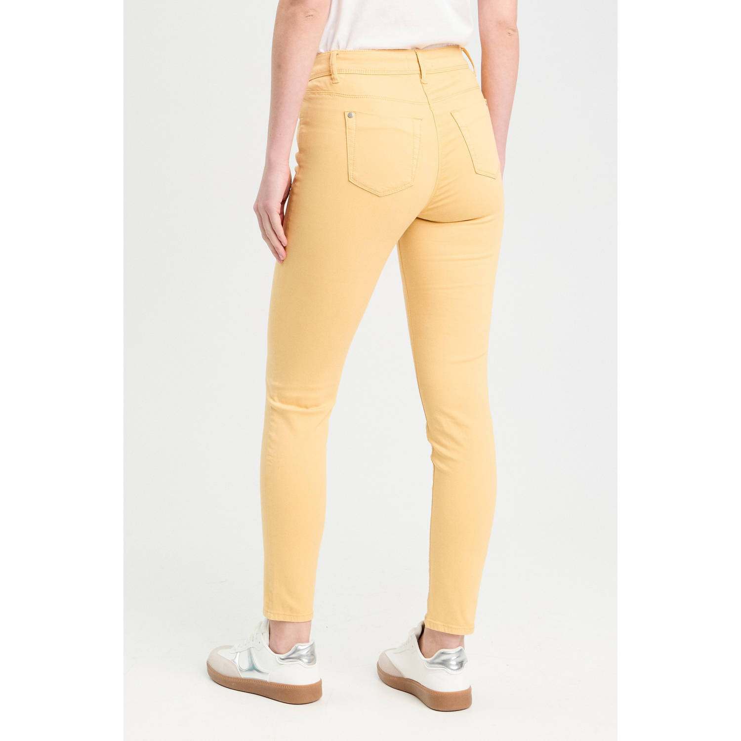 Cache regular waist slim fit jeans