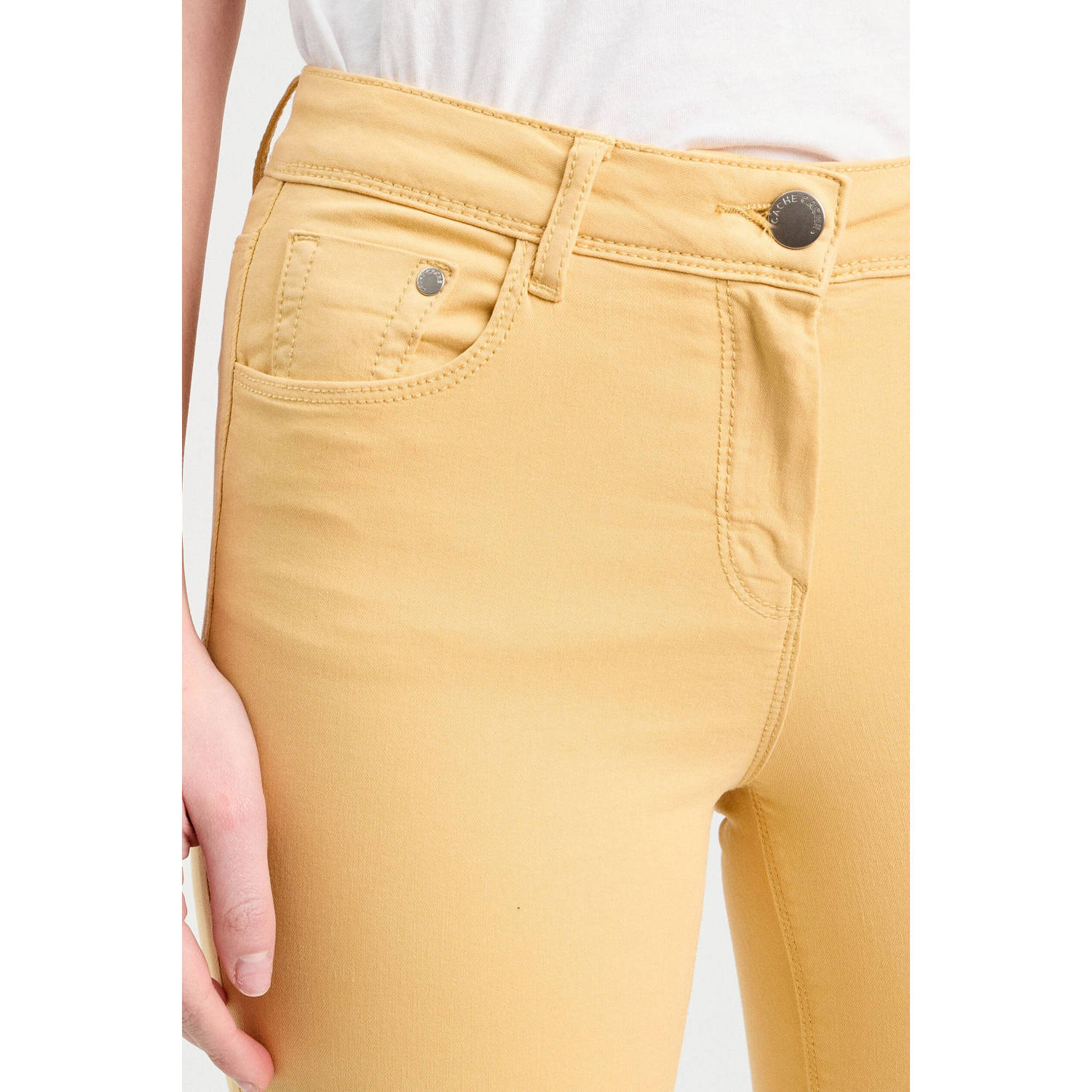 Cache regular waist slim fit jeans
