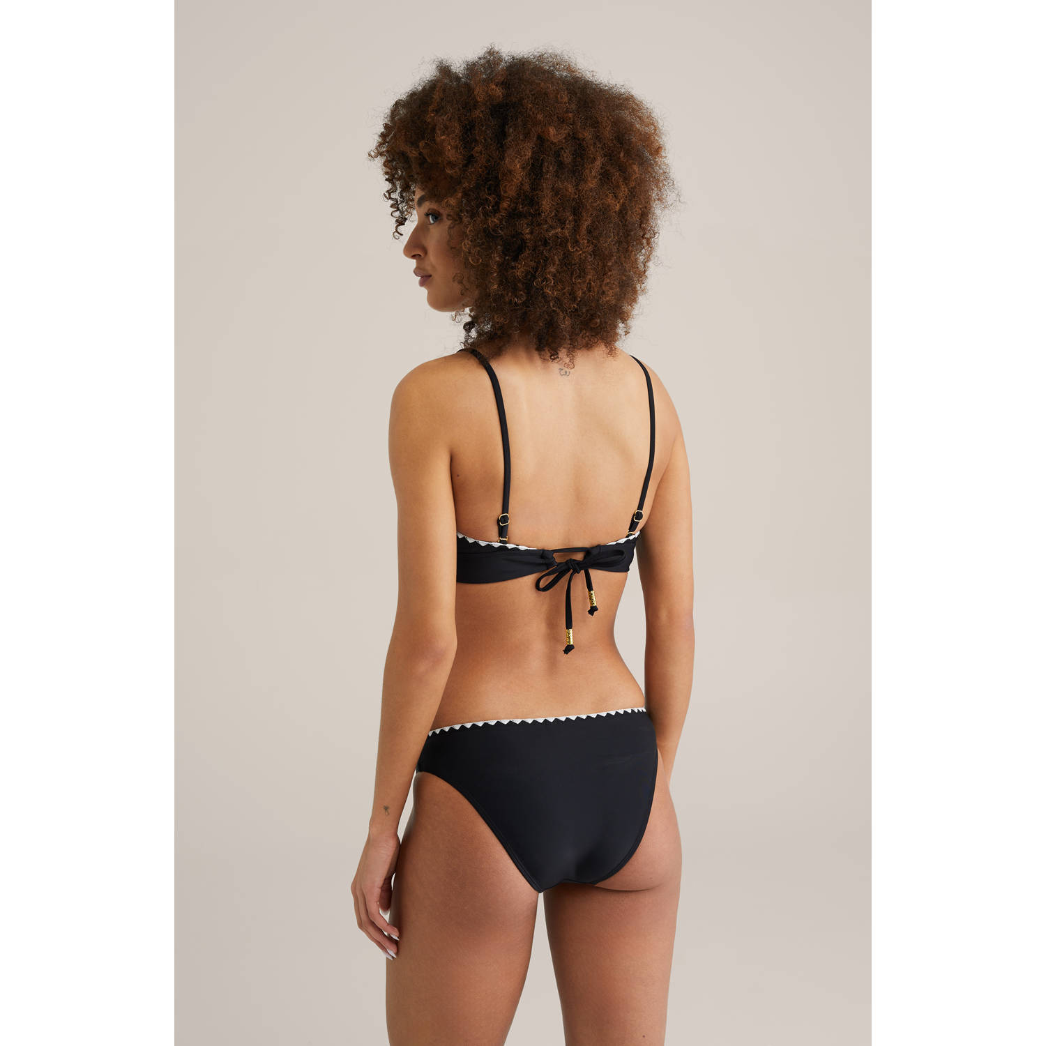 WE Fashion bikinibroekje zwart