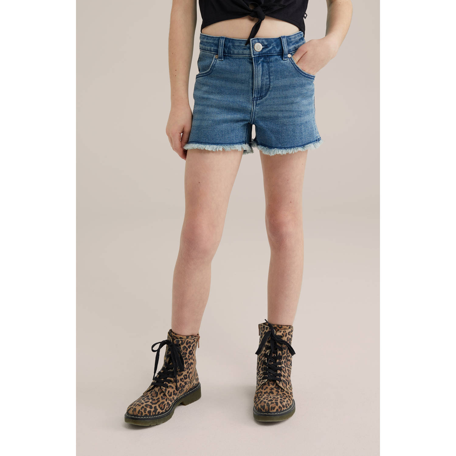WE Fashion Blue Ridge slim denim short medium blue denim