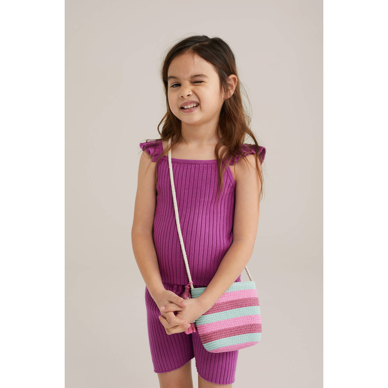 WE Fashion straight casual short paars