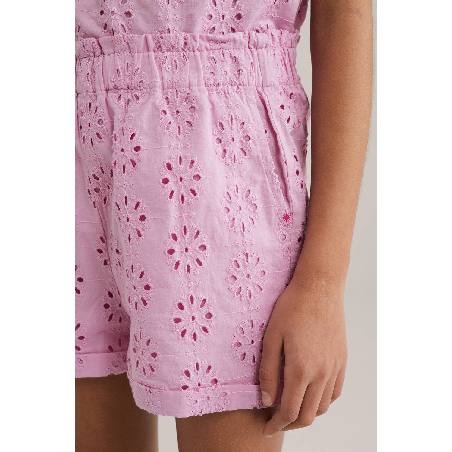 WE Fashion straight casual short roze