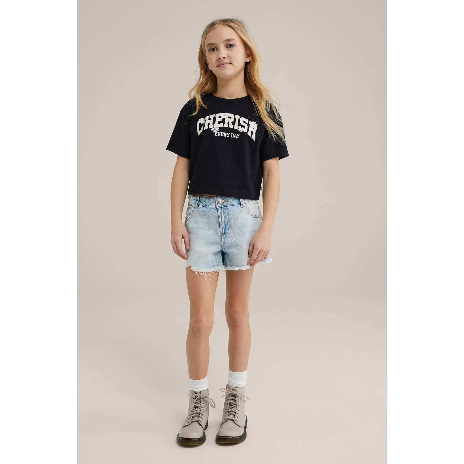 WE Fashion Blue Ridge denim straight short light blue denim