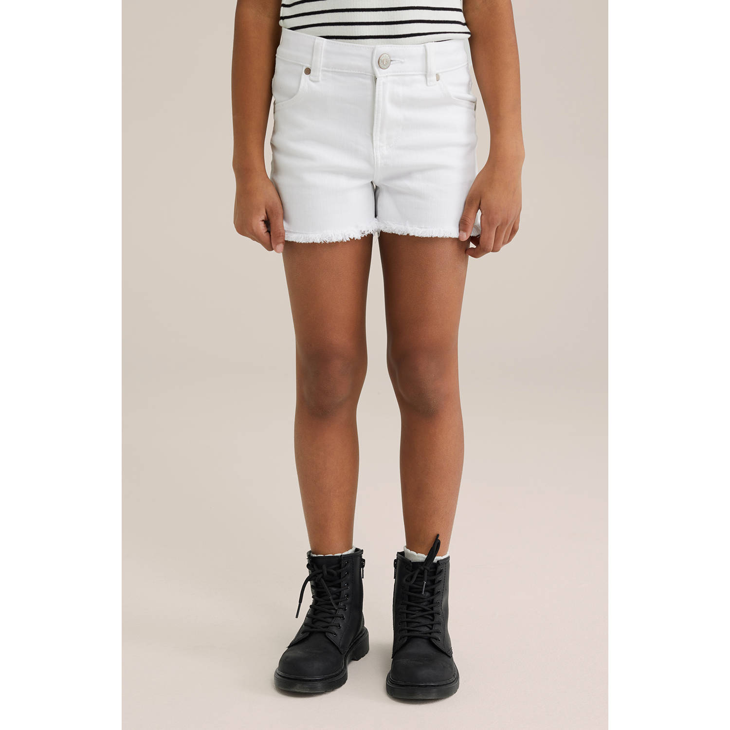 WE Fashion Blue Ridge slim denim short wit