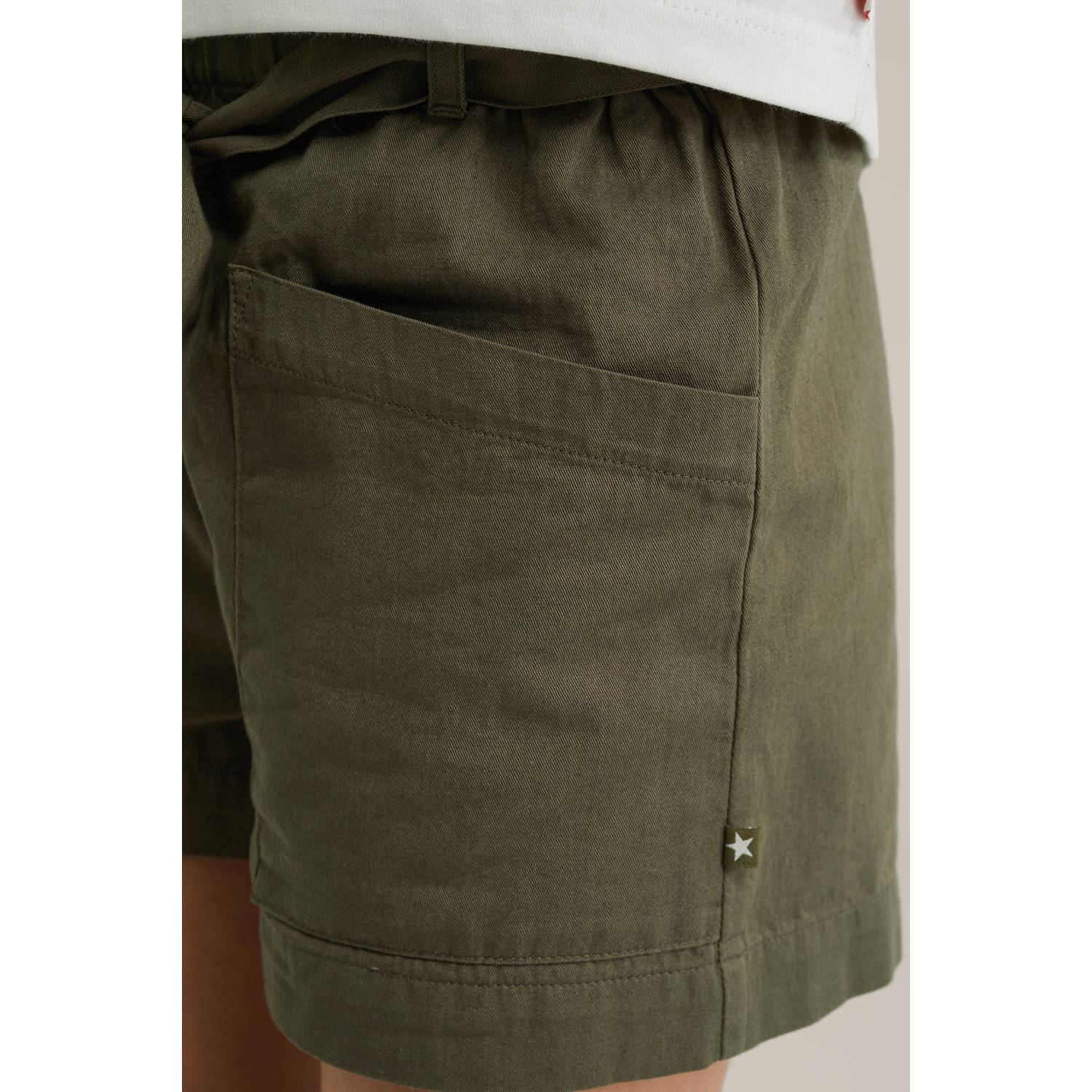 WE Fashion casual short groen