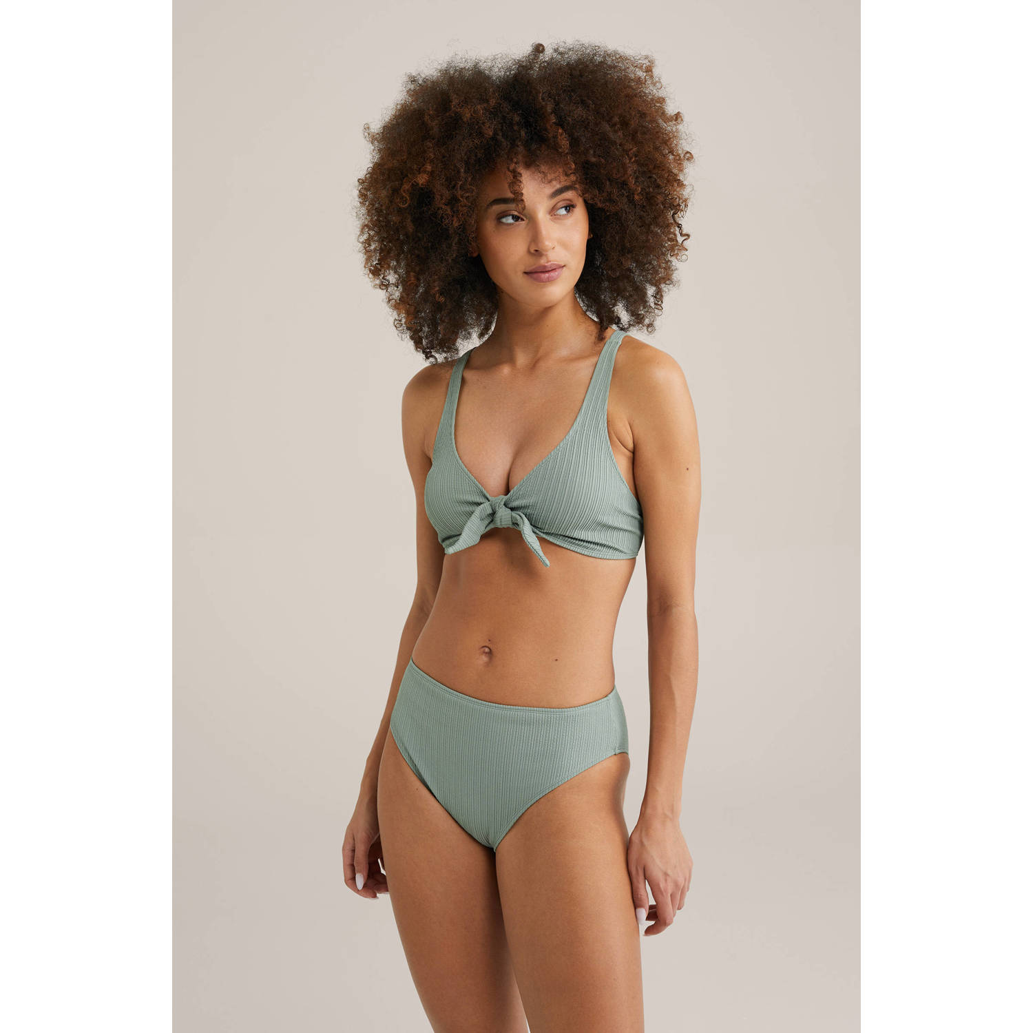 WE Fashion voorgevormde triangel bikinitop lichtgroen
