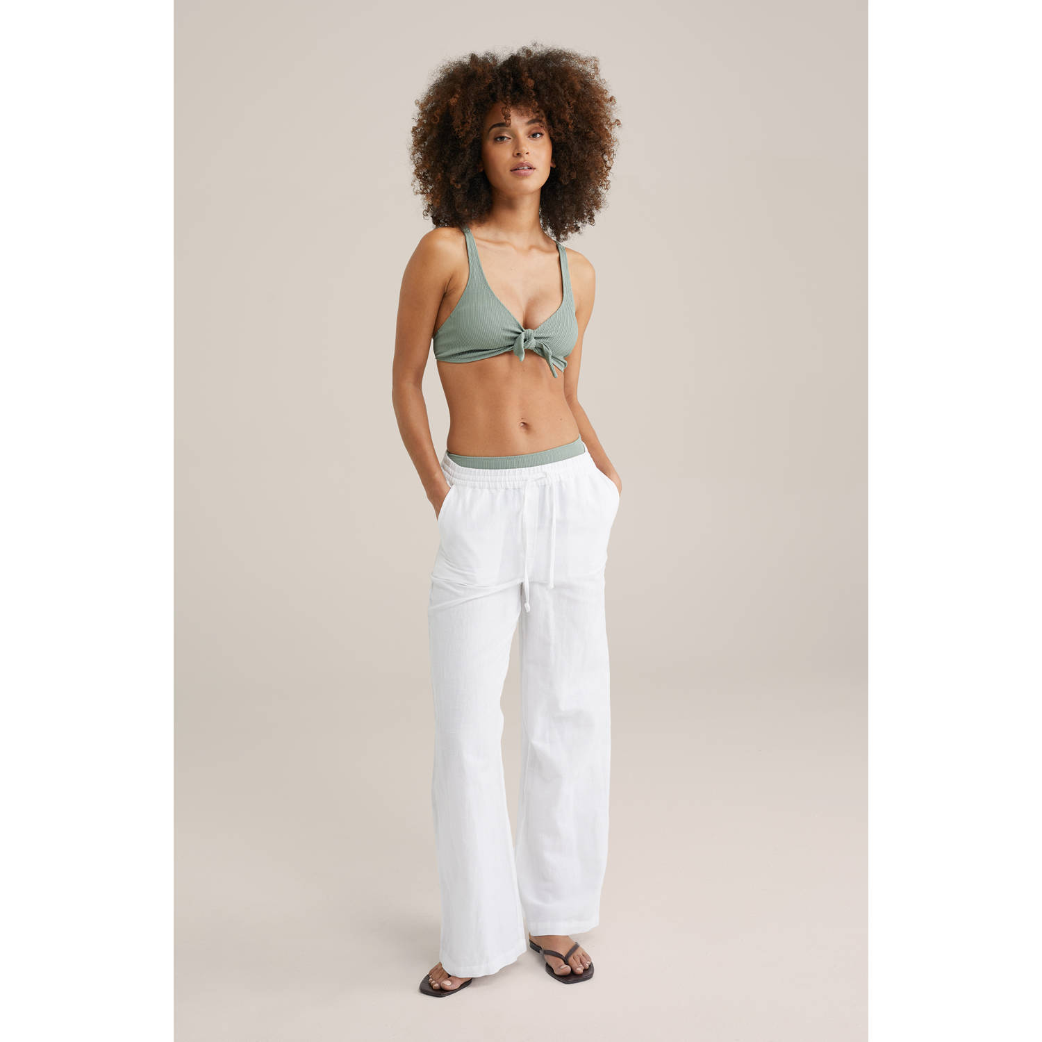 WE Fashion bikinibroekje lichtgroen
